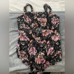 Torrid Lace Body Suit w/ Cutout